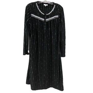 NWOT Secret Treasures Soft Black Fleece Granny Nightgown Lace Women’s Medium